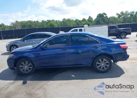 2007 Toyota Camry Le z USA, uszkodzony, nr VIN 4T1BE46K47U153103